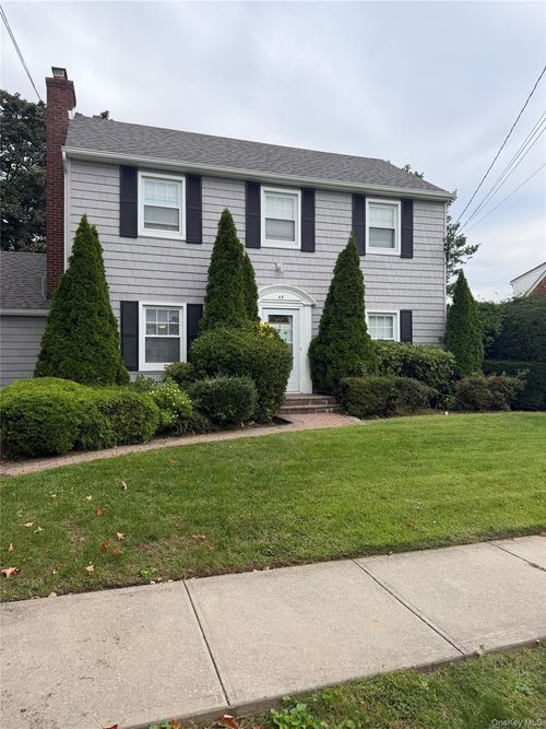 45 Old Mill Road, Hempstead, NY, 11566 | Card Image