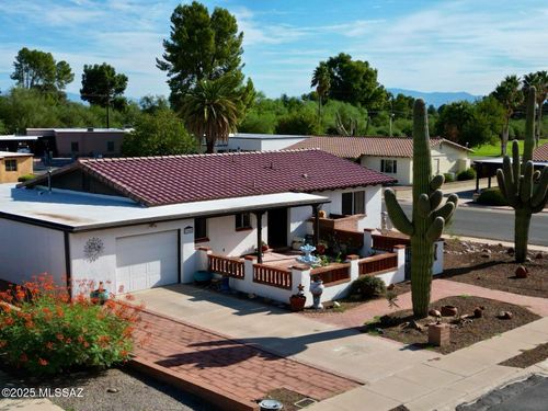 146 E Verde Vista, Green Valley, AZ, 85614 | Card Image