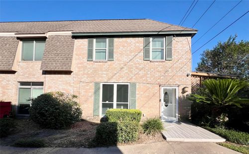 220-840 Threadneedle St, Houston, TX, 77079-2838 | Card Image