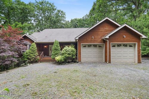 108 Canterbrook Dr, Hawley, PA, 18428 | Card Image