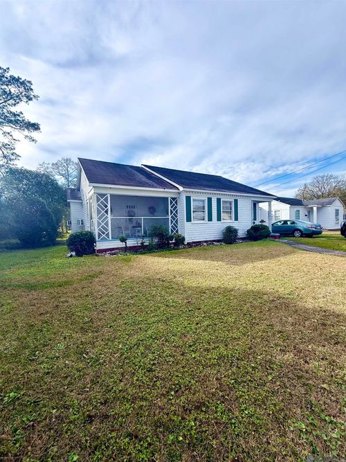 319 W End Dr, New Roads, LA, 70760-2833 | Card Image