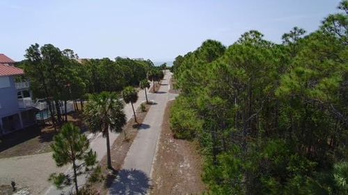 2140 Dolphin Ct W, Saint George Island, FL, 32328-2140 | Card Image