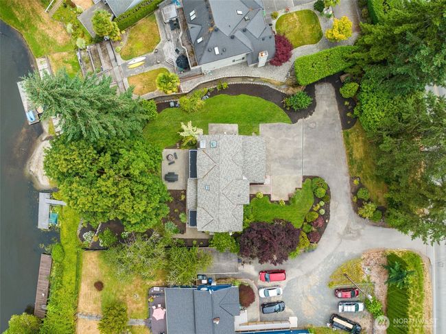 An oversized lot with plenty of room to stretch, park, and play. | Image 31