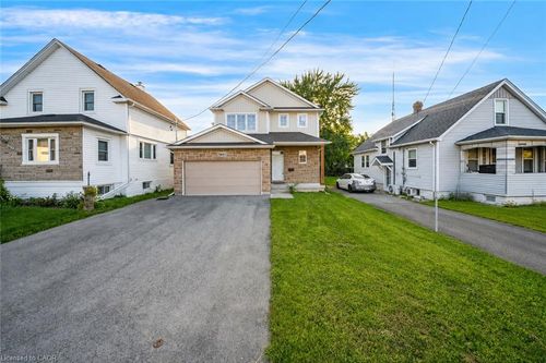 5641 Temperance Ave, Niagara Falls, ON, L2G4A3 | Card Image