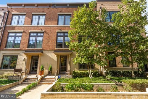 3685 Chevy Chase Lake Dr, CHEVY CHASE, MD, 20815-4854 | Card Image