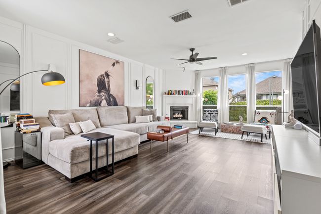 4932 Glenscape Trl, House other with 3 bedrooms, 3 bathrooms and null parking in Fort Worth TX | Image 6