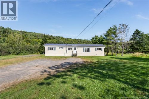 1090 620 Rte, Estey's Bridge, NB, E3G6K3 | Card Image