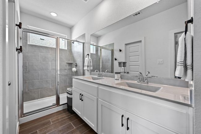 170 Banff Dr, House other with 3 bedrooms, 2 bathrooms and 4 parking in Kyle TX | Image 14