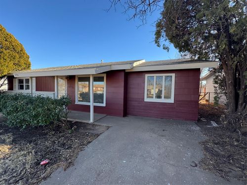 2704 E Colgate St, Lubbock, TX, 79403-3604 | Card Image