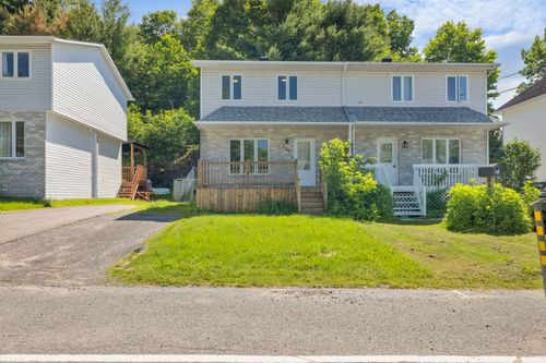 536 Rue Matte, Gatineau, QC, J8L3T5 | Card Image