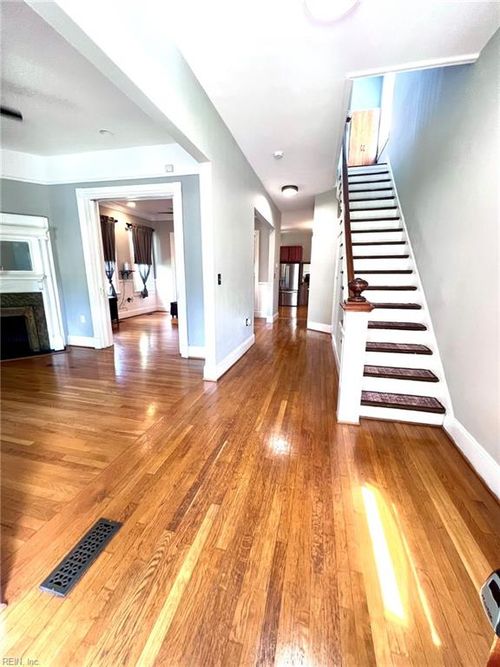 1522 Barron St, Portsmouth, VA, 23704-1702 | Card Image