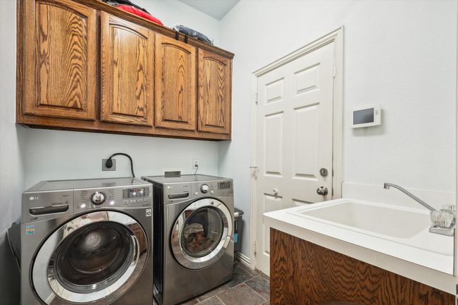 Laundry room | Image 11