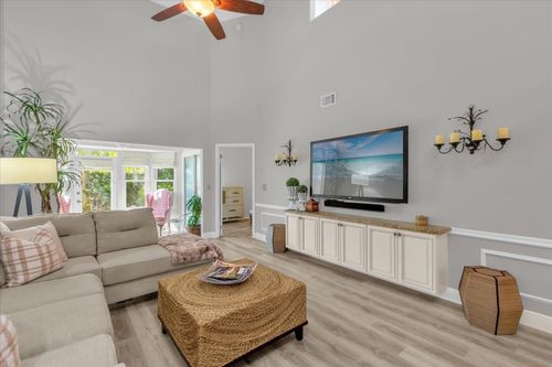 unit-114-630 Maple Oak Cir, Altamonte Springs, FL, 32701-6362 | Card Image