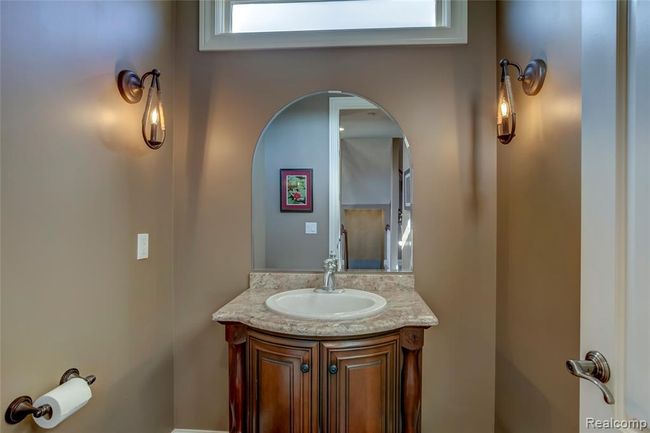 First floor powder room | Image 23