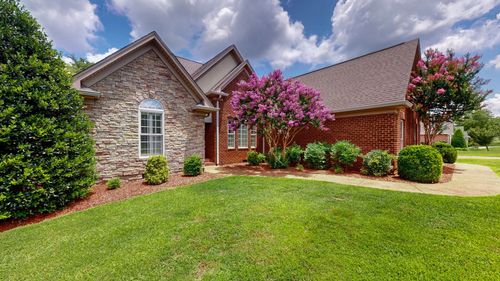 1007 Briarwood Dr, Cottontown, TN, 37048-9614 | Card Image