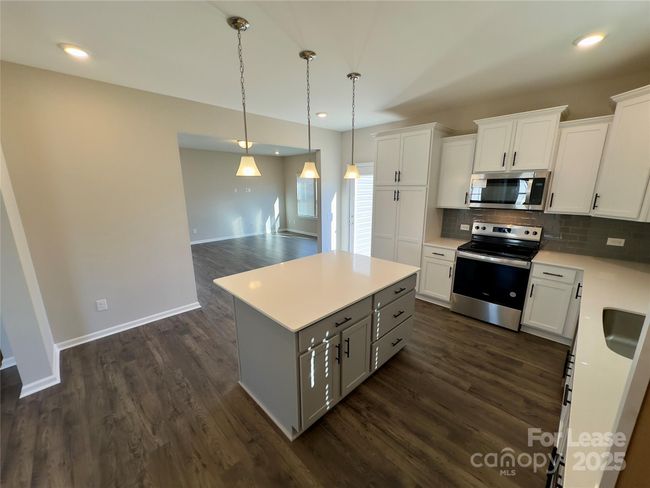 Kitchen | Image 5