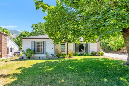 44 N 300 W, Springville, UT, 84663-1232 | Card Image