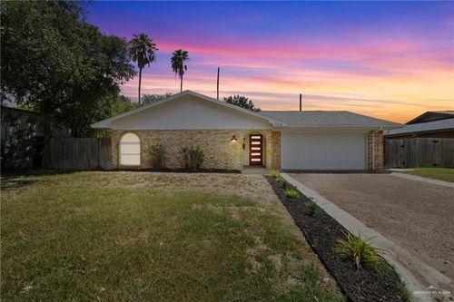 2216 N 5th St, Mcallen, TX, 78501-2110 | Card Image