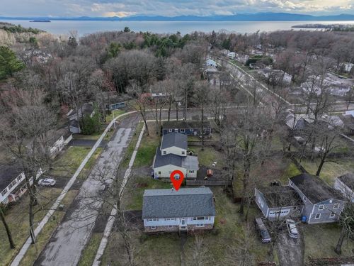 5 Birchwood Ln, Burlington, VT, 05408-2719 | Card Image