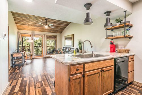 apt-9-437 Notch Ln, Branson West, MO, 65737-8898 | Card Image