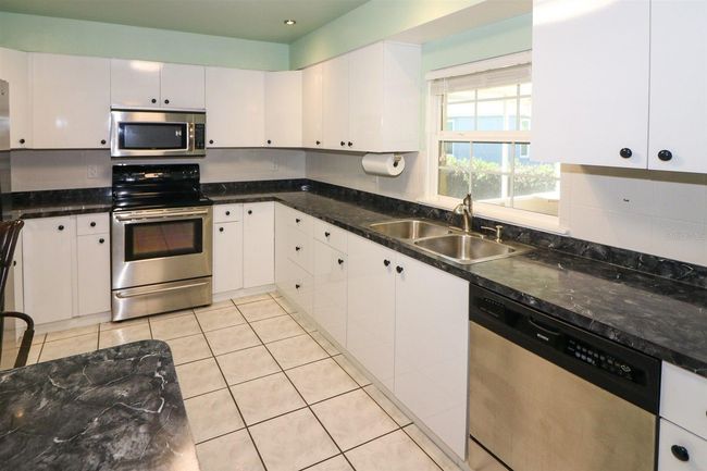 22191 New Rochelle Ave, House other with 3 bedrooms, 2 bathrooms and null parking in PORT CHARLOTTE FL | Image 10