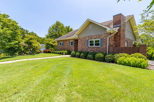 908 Brynwood Dr, Chattanooga, TN, 37415-3306 | Card Image