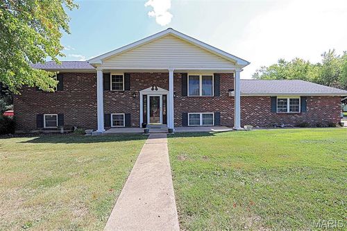 200 Lisa Dr, Farmington, MO, 63640-1104 | Card Image