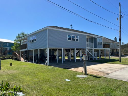 5057 Elbrus St, Bay Saint Louis, MS, 39520-8740 | Card Image