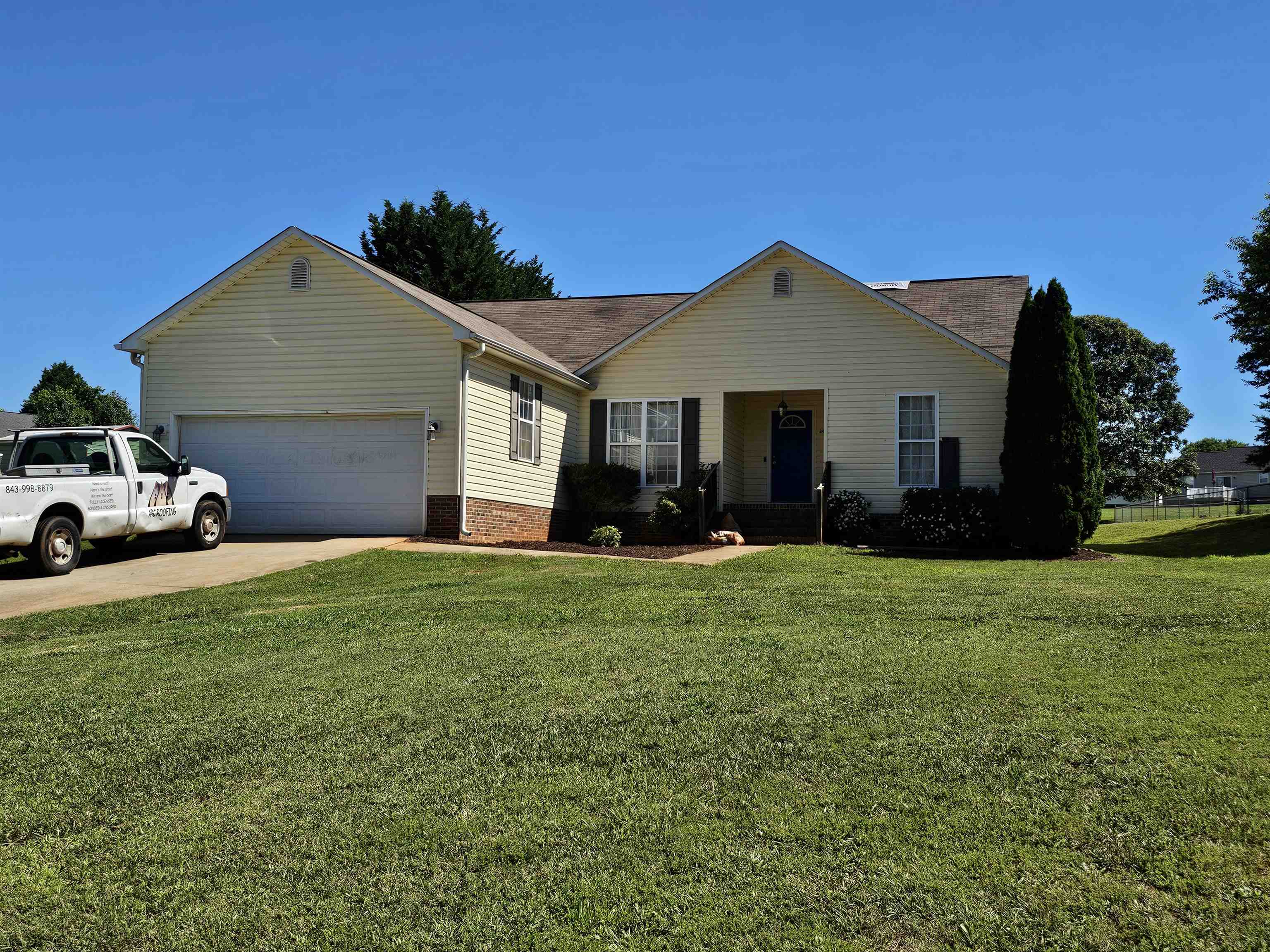 Summer Lady Ln, Boiling Springs, SC 29316