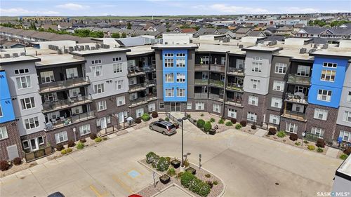323-5301 Universal Crescent, Regina, SK, S4W0L2 | Card Image