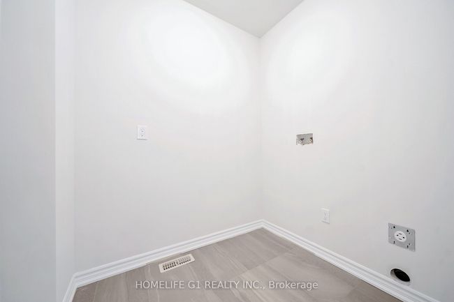340 Mceachern Lane, House other with 4 bedrooms, 3 bathrooms and 2 parking in Gravenhurst ON | Image 8