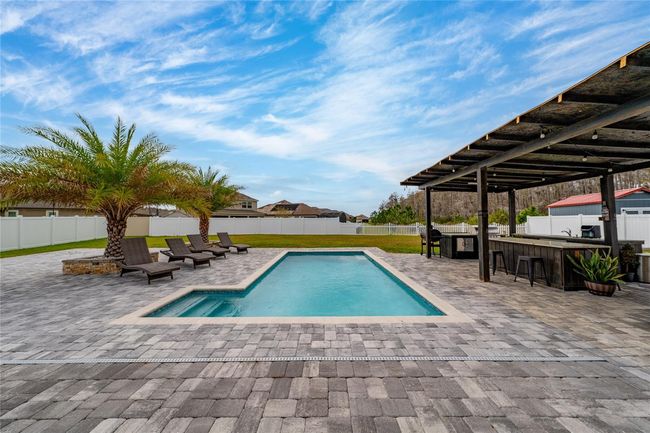 2424 Varenna Loop, House other with 3 bedrooms, 3 bathrooms and null parking in KISSIMMEE FL | Image 37