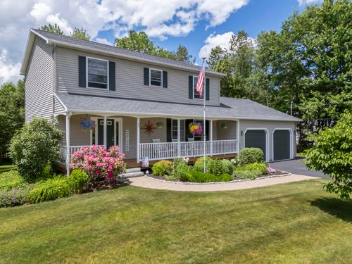 54 Lyndsay Ln, Glenburn, ME, 04401-1240 | Card Image