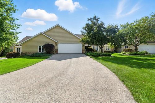 972 Augusta, Waterford, WI, 53185-3990 | Card Image