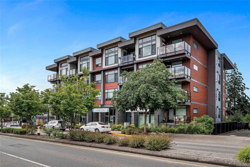 201-7162 W Saanich Rd, Brentwood Bay, BC, V8M1P6 | Card Image