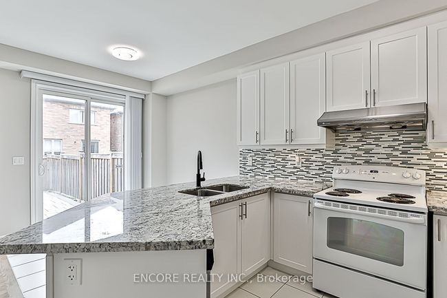 5 Alatera Ave, House attached with 3 bedrooms, 3 bathrooms and 2 parking in Markham ON | Image 16