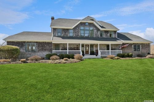 11A Brushy Neck Ln, Westhampton, NY, 11977 | Card Image