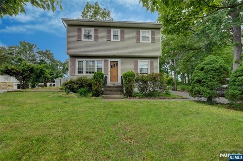 36 Hemlock Ave, Lincoln Park, NJ, 07035-2551 | Card Image