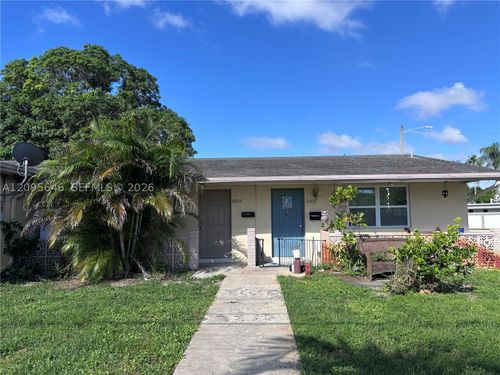 0-1004 Sw 2nd Ave, Dania Beach, FL, 33004-4316 | Card Image