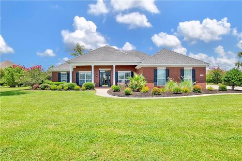 3659 Prestwick Cir, Gulf Shores, AL, 36542-2748 | Card Image