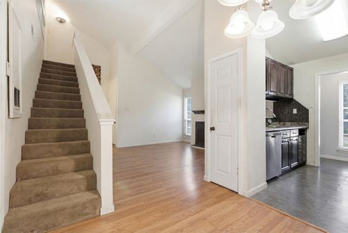 602-5981 Arapaho Rd, Dallas, TX, 75248-3745 | Card Image