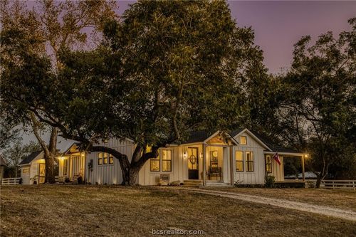 23200 Fm 1155 E, Washington, TX, 77880-6036 | Card Image