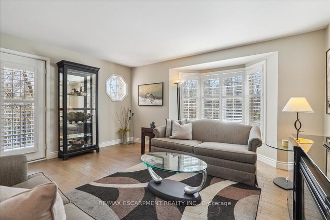 202C - 216 Plains Rd W, Condo with 2 bedrooms, 2 bathrooms and null parking in Burlington ON | Image 12