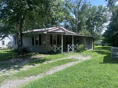 224 Lee St, Tullahoma, TN, 37388-3174 | Card Image