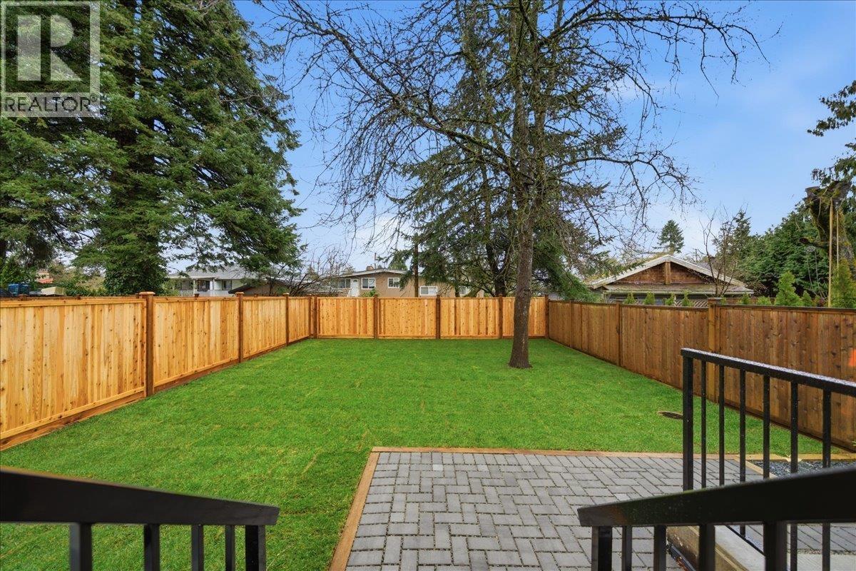 Residential in Maple Ridge 3
