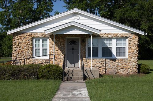 121 Coleman Ave, East Dublin, GA, 31027-7601 | Card Image