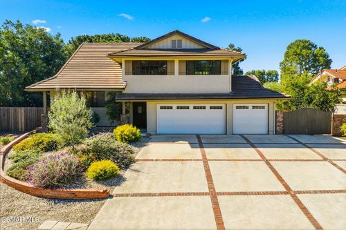 918 Rancho Rd, Thousand Oaks, CA, 91362-2634 | Card Image