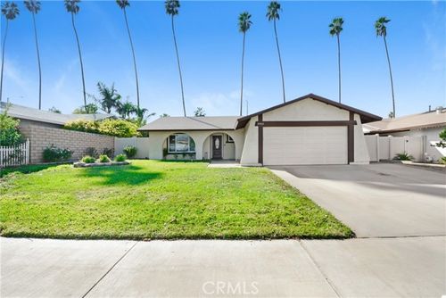  Summerfield Lane, Riverside, CA, 92503 | Card Image