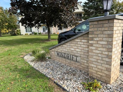 10-912 Monroe St, Fort Atkinson, WI, 53538-1036 | Card Image