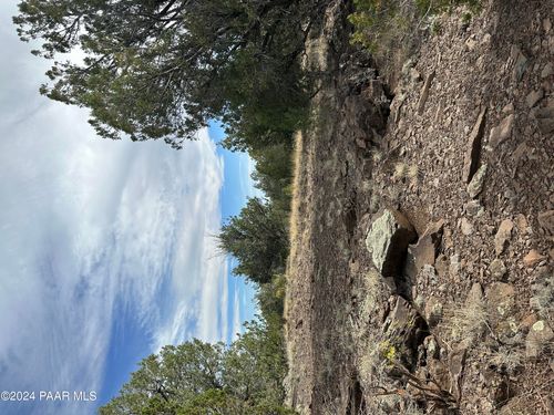 48315 N Yavapai Blvd, Ash Fork, AZ, 86320 | Card Image
